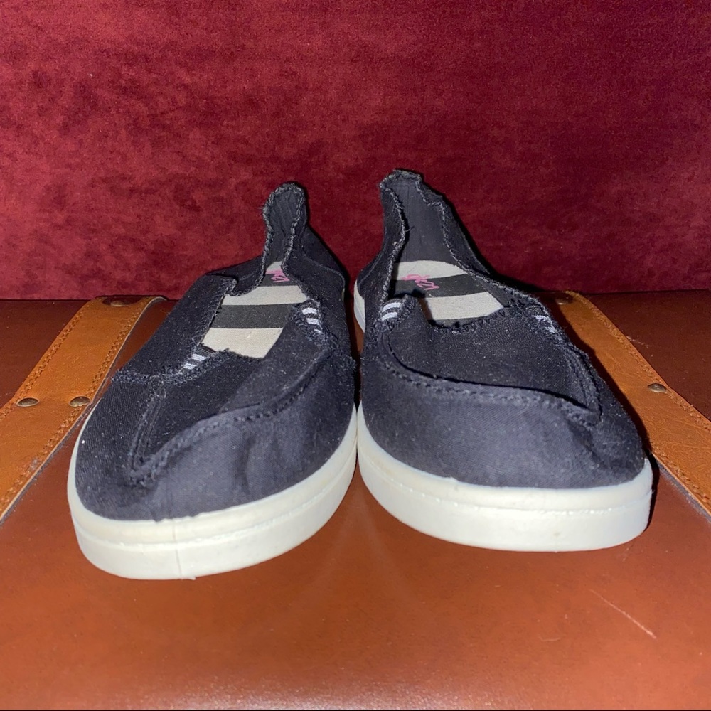 💰3 for $20 - Running Shoes